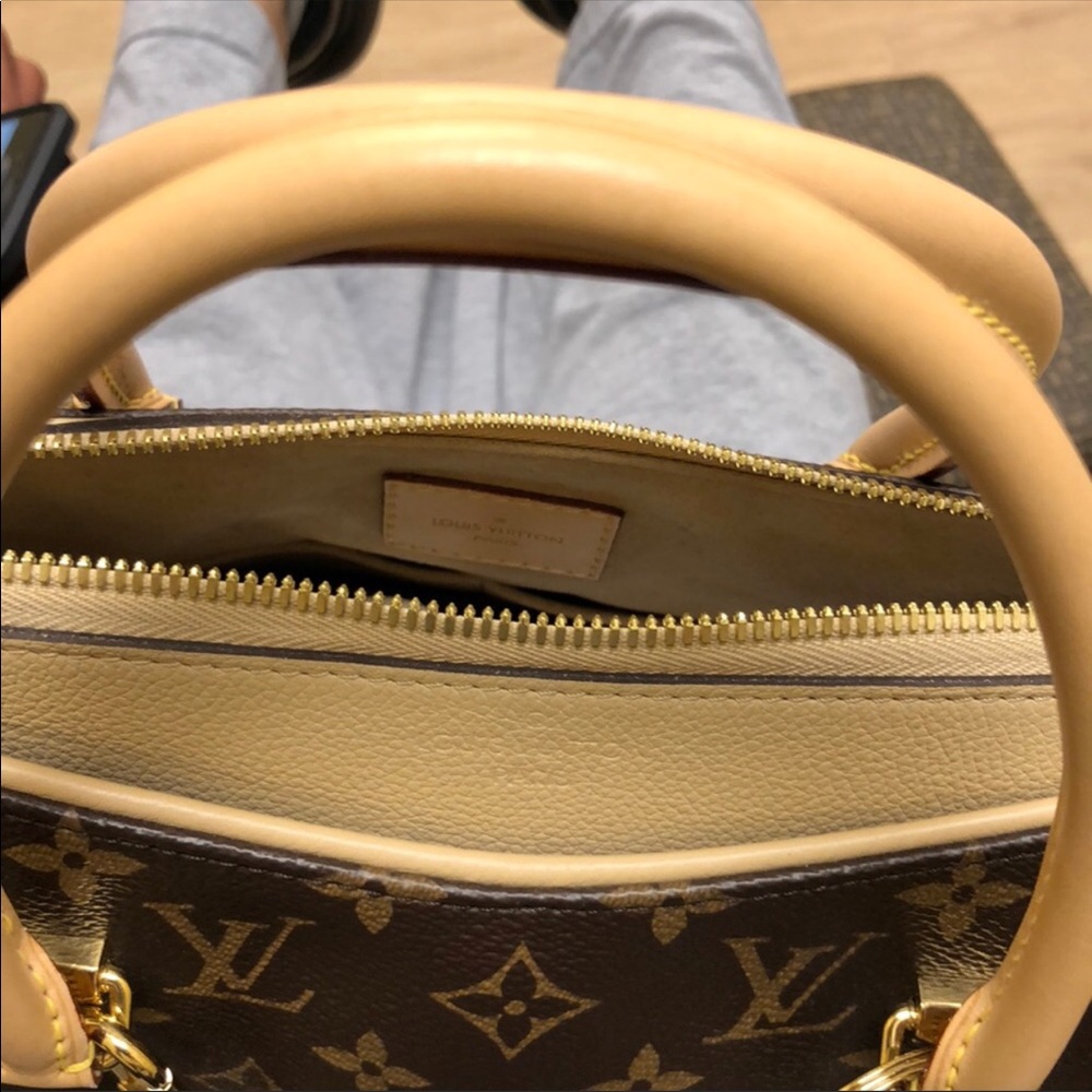 🔥SOLD SOLD SOLD  🔥 Louis Vuitton Pallas mm - Picture 2 of 8